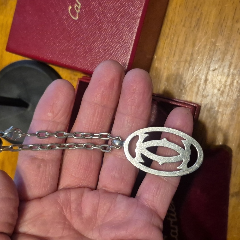 EUC Cartier Key Holder - Picture 3 of 7